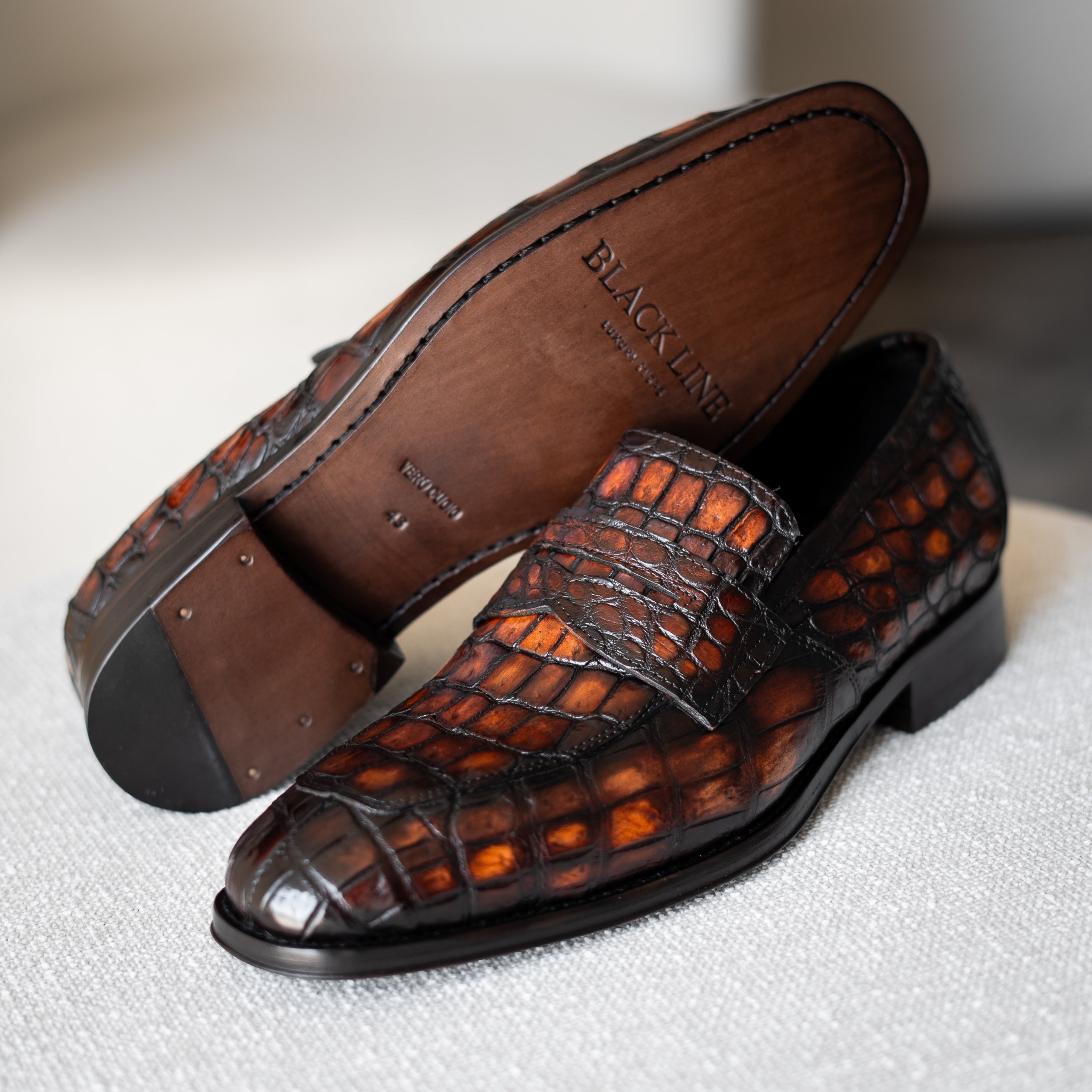 BROWN & BLACK CROCO DORIAN