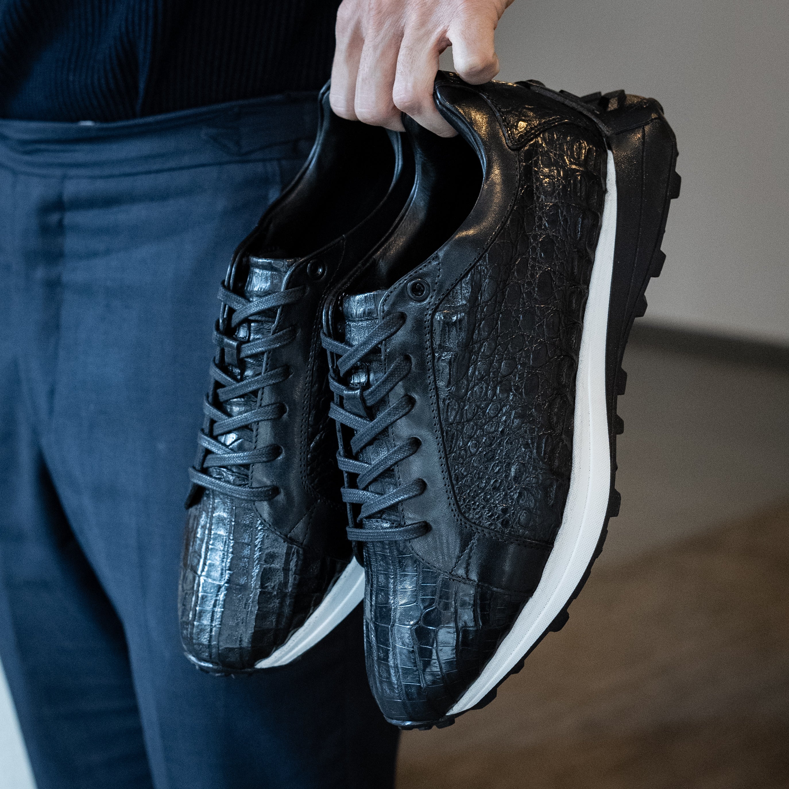 BLACK CROCO JULES SNEAKER